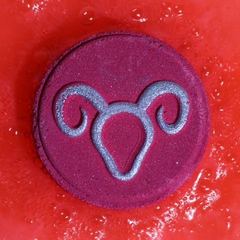 Set of Zodiac Bath Fizzers with Horoscope - Aries - Bath Indulgence