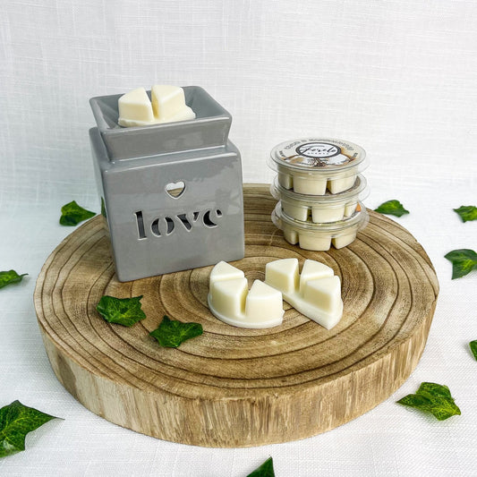 Love Burner & Wax Melt Bundle - Bath Indulgence