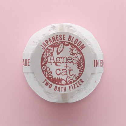 Agnes + Cat Bath Fizzer - Japanese Bloom Agnes + Cat Bath Fizzers - Bath Indulgence