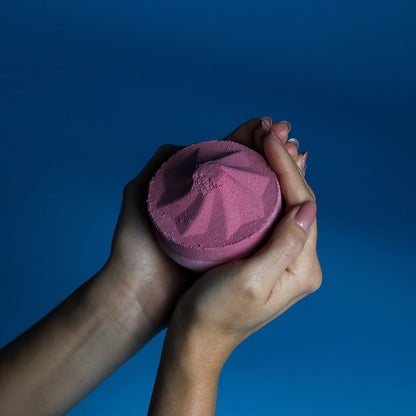Jumbo Bath Bomb - Razzle Dazzle Jumbo Bath Bombs - 180g - Bath Indulgence