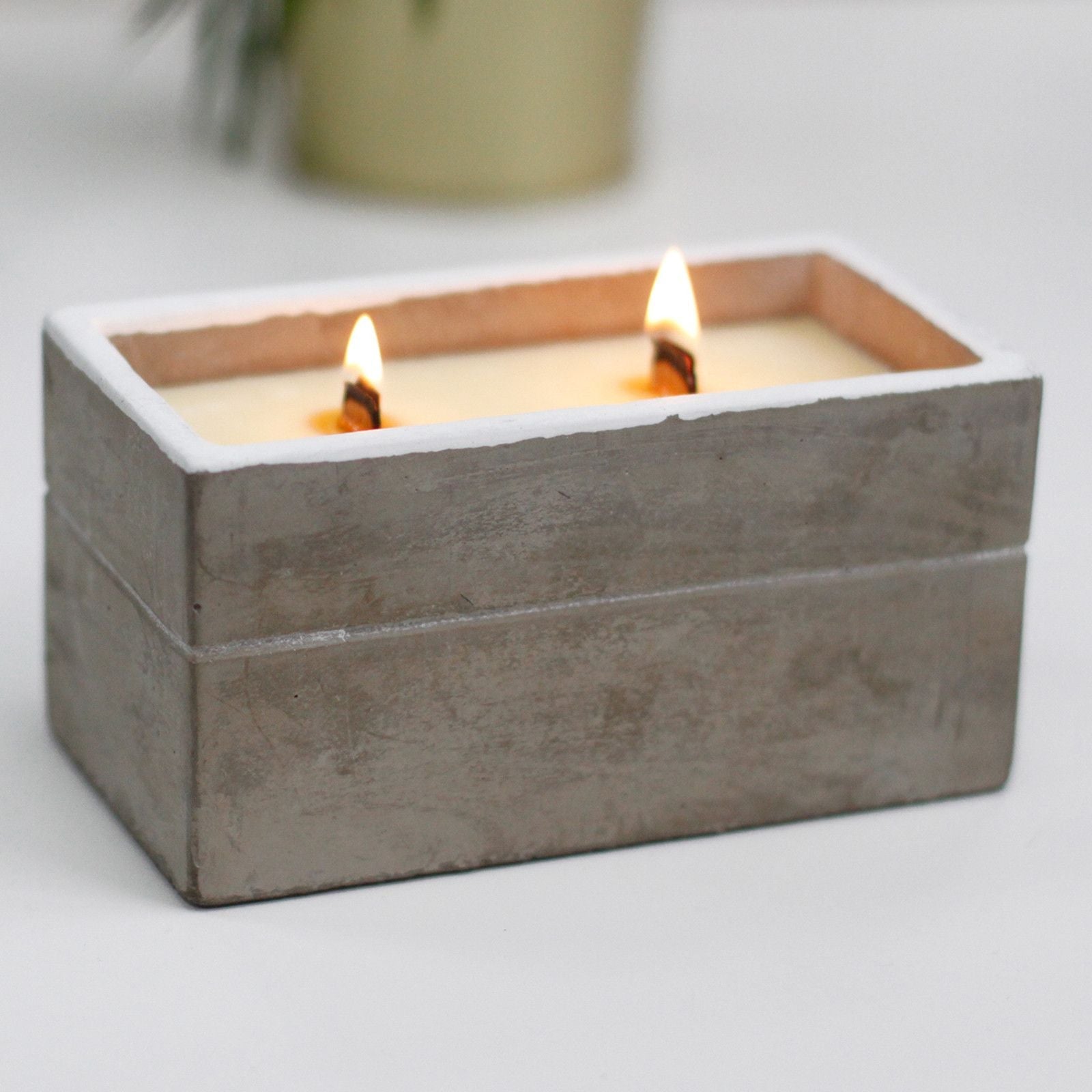 Large Box - Spiced South Sea Lime Concrete Wooden Wick Candle - Bath Indulgence