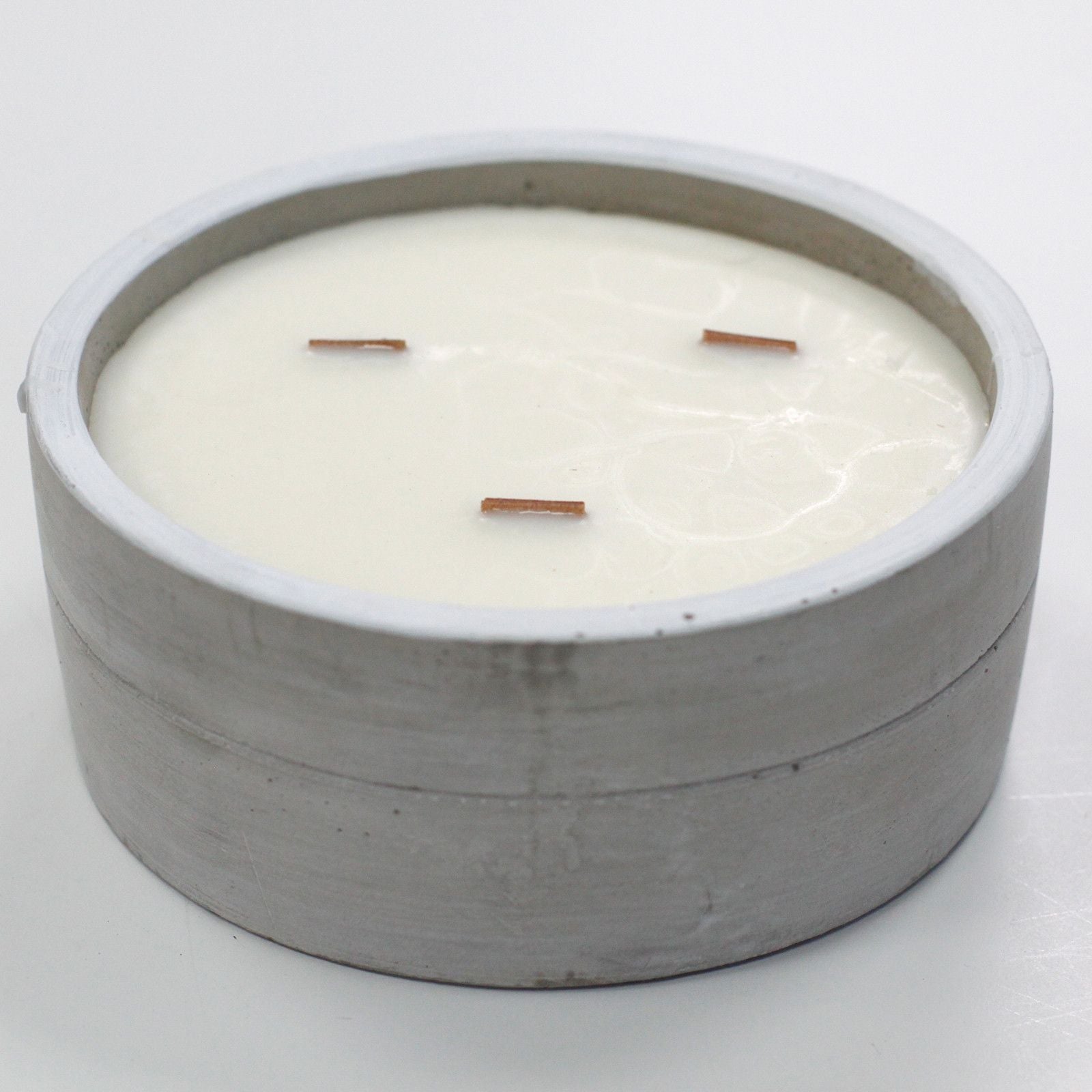 Large Round - Patchouli & Dark Amber Concrete Wooden Wick Candle - Bath Indulgence