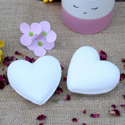 Love Heart Bath Bomb 70g - Coconut Scent Love Heart Bath Bomb 70g - Bath Indulgence
