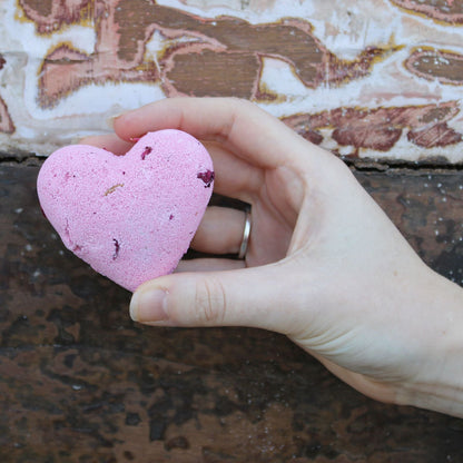 Love Heart Bath Bomb 70g - Ylang & Rose Love Heart Bath Bomb 70g - Bath Indulgence