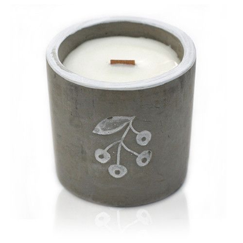 Med Pot - Berrys - Juniper & Sweet Gin Concrete Wooden Wick Candle - Bath Indulgence