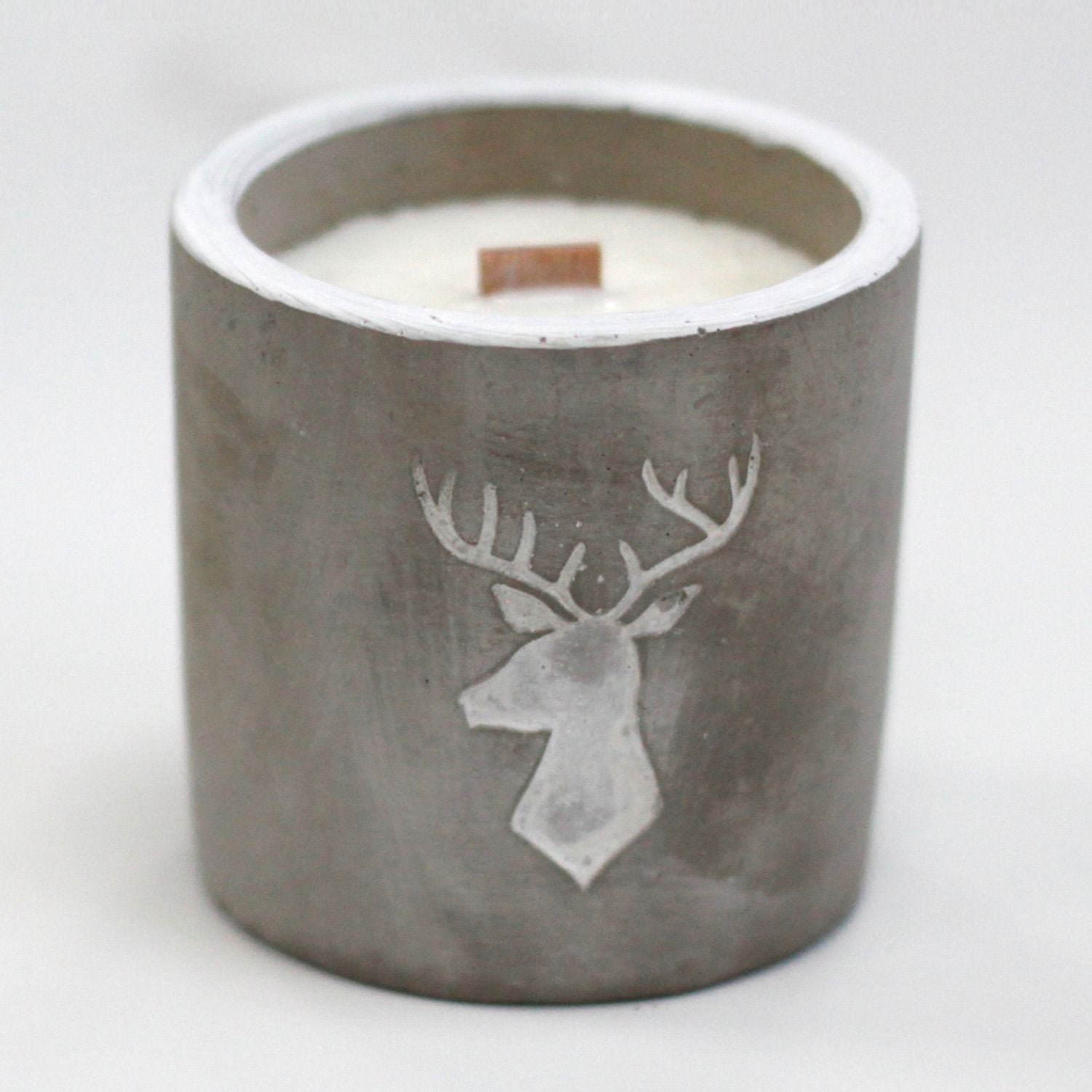 Med Pot - Stag Head - Whiskey & Woodsmoke Concrete Wooden Wick Candle - Bath Indulgence