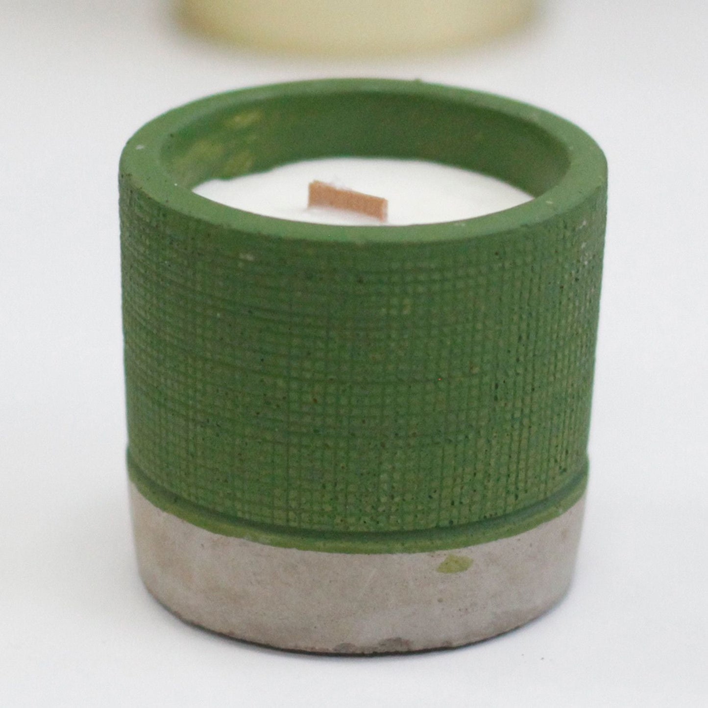 Pot - Green - Sea Moss & Herbs Concrete Wooden Wick Candle - Bath Indulgence