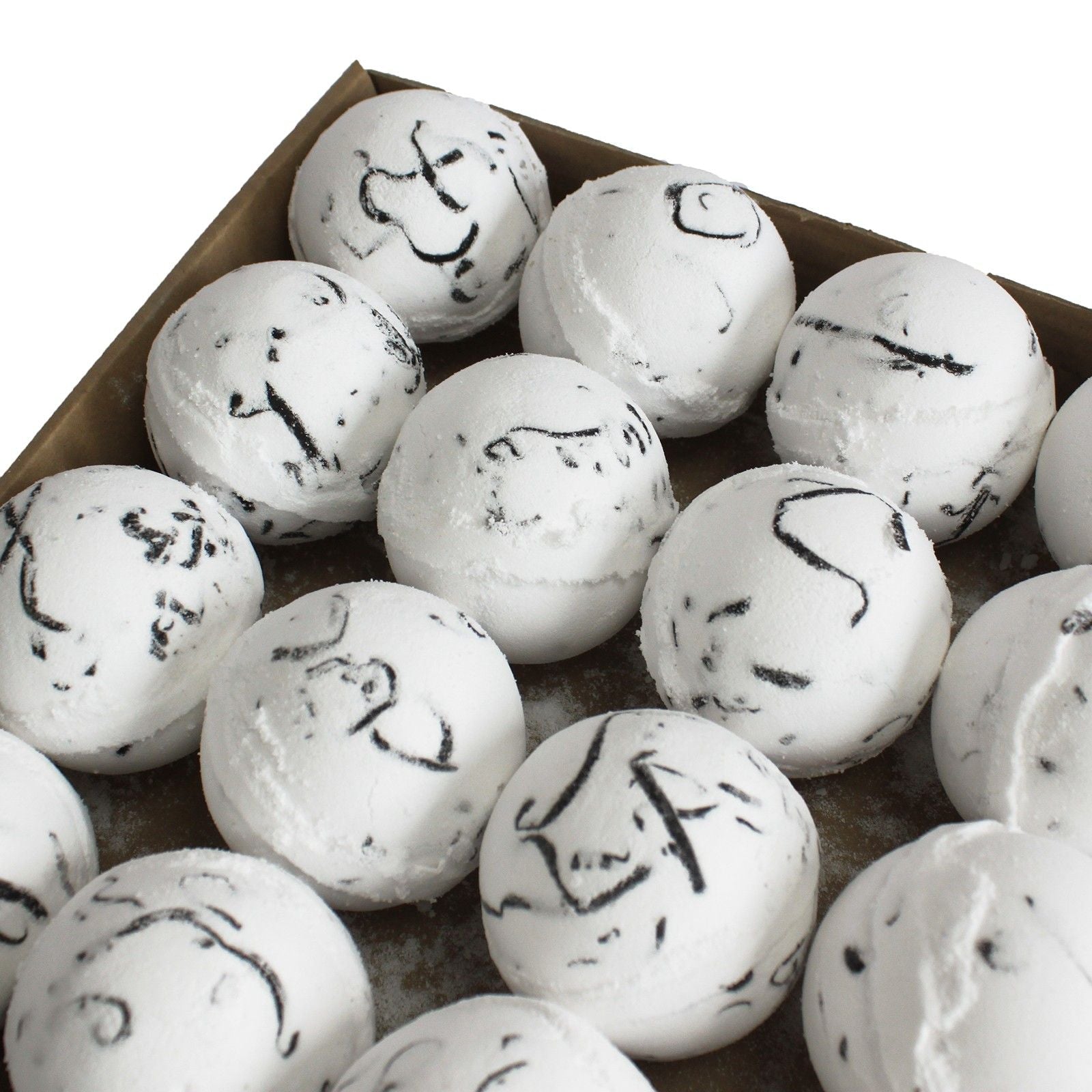 Tropical Paradise Coco Bath Bomb - Dragon Fruit Tropical Bath Bombs - 180g - Bath Indulgence