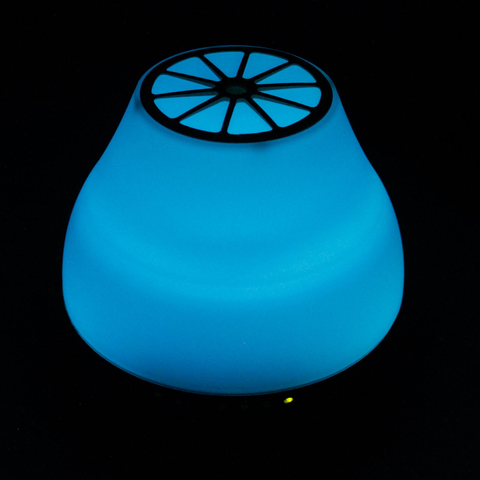Viennese Atomiser - Bluetooth Speaker - USB - Colour Change - Timer Aroma Diffusers - Bath Indulgence