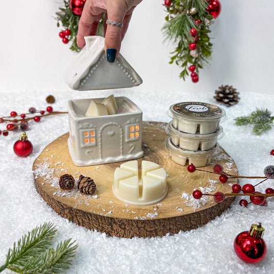Gingerbread House Burner & Wax Melt Gift Set - Bath Indulgence