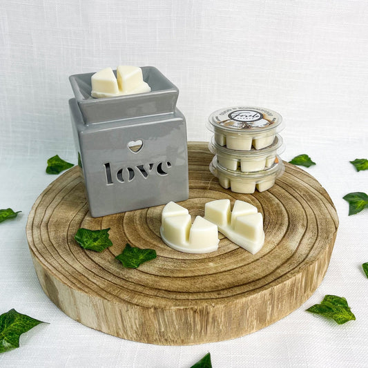 Love Burner & Wax Melt Gift Set - Bath Indulgence