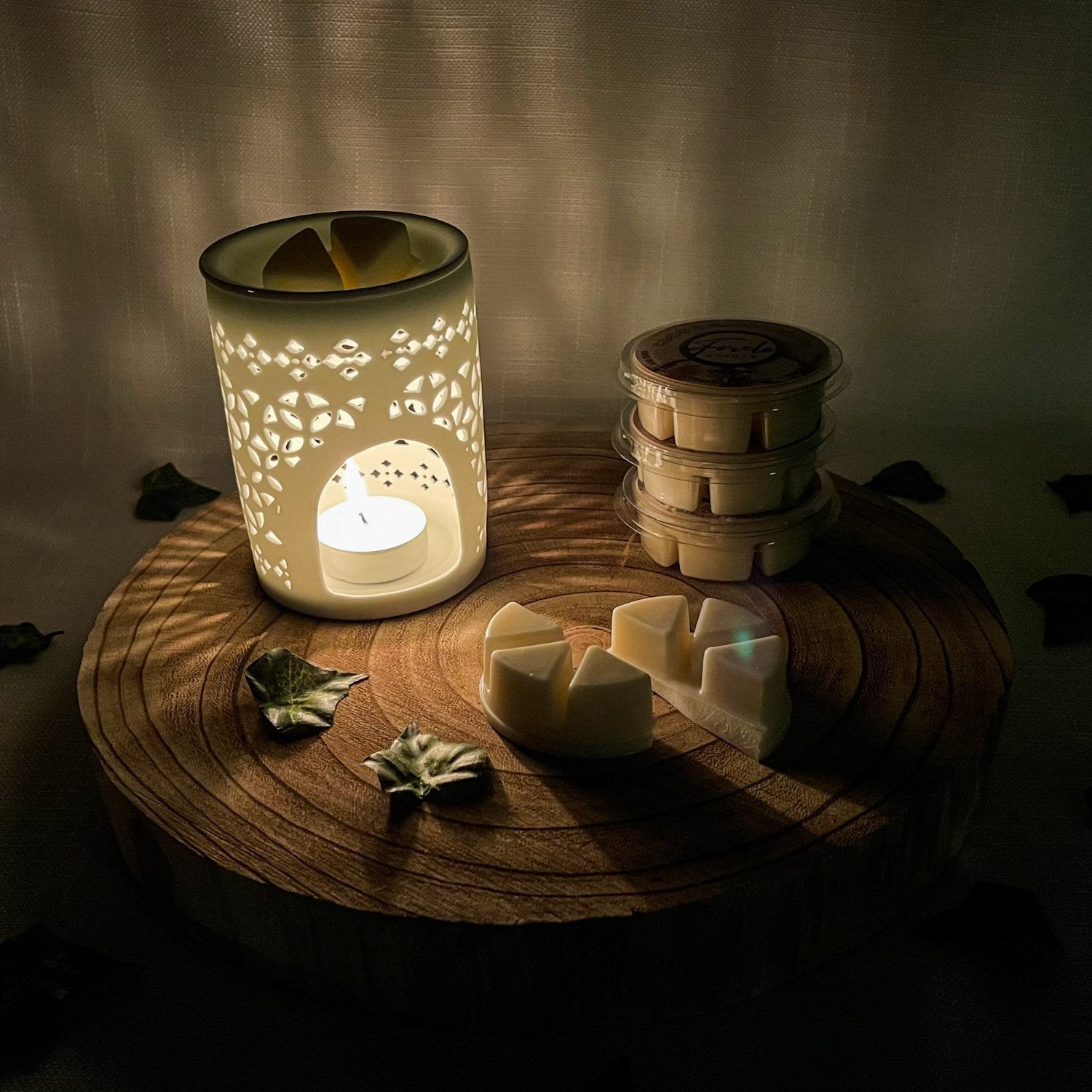 Meze Tea Light Burner & Wax Melt Gift Set - Bath Indulgence